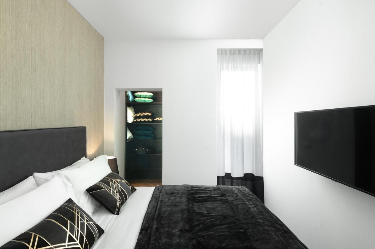 Aria Boutique Apartments Farneti Milan Luaran gambar
